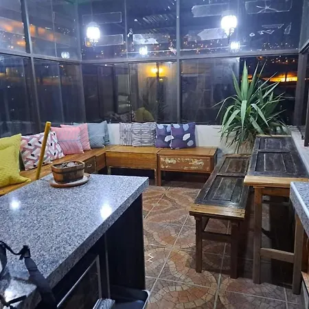 Yllari'S Inn